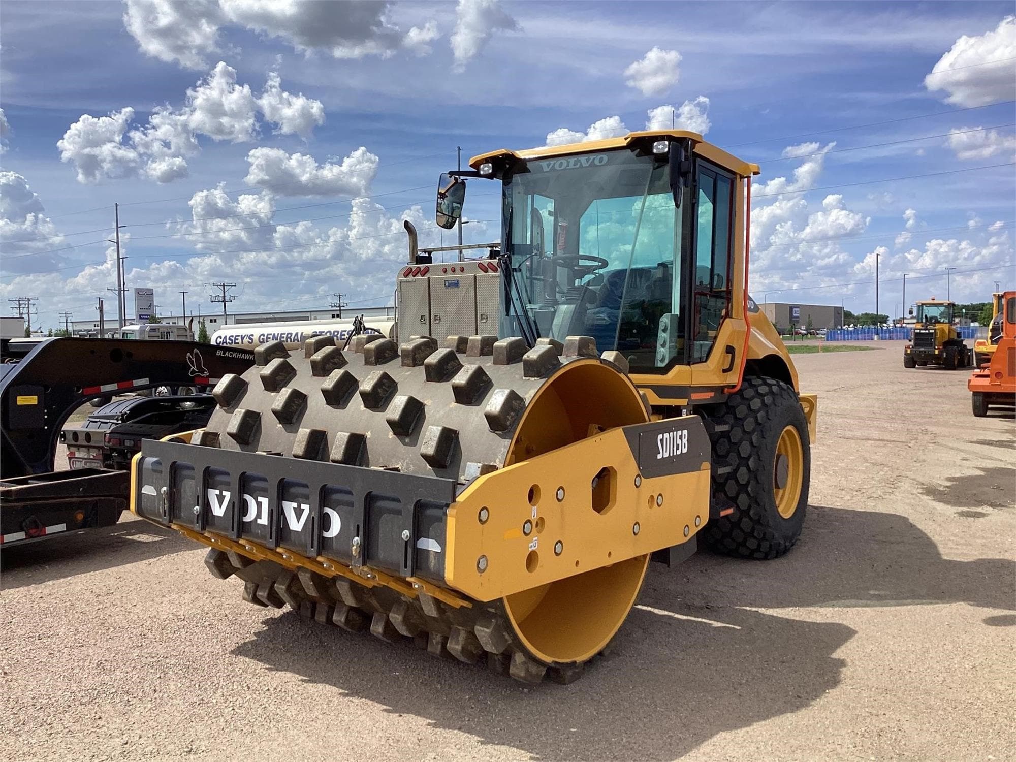 VOLVO SD115B PXP%2b5.jpeg