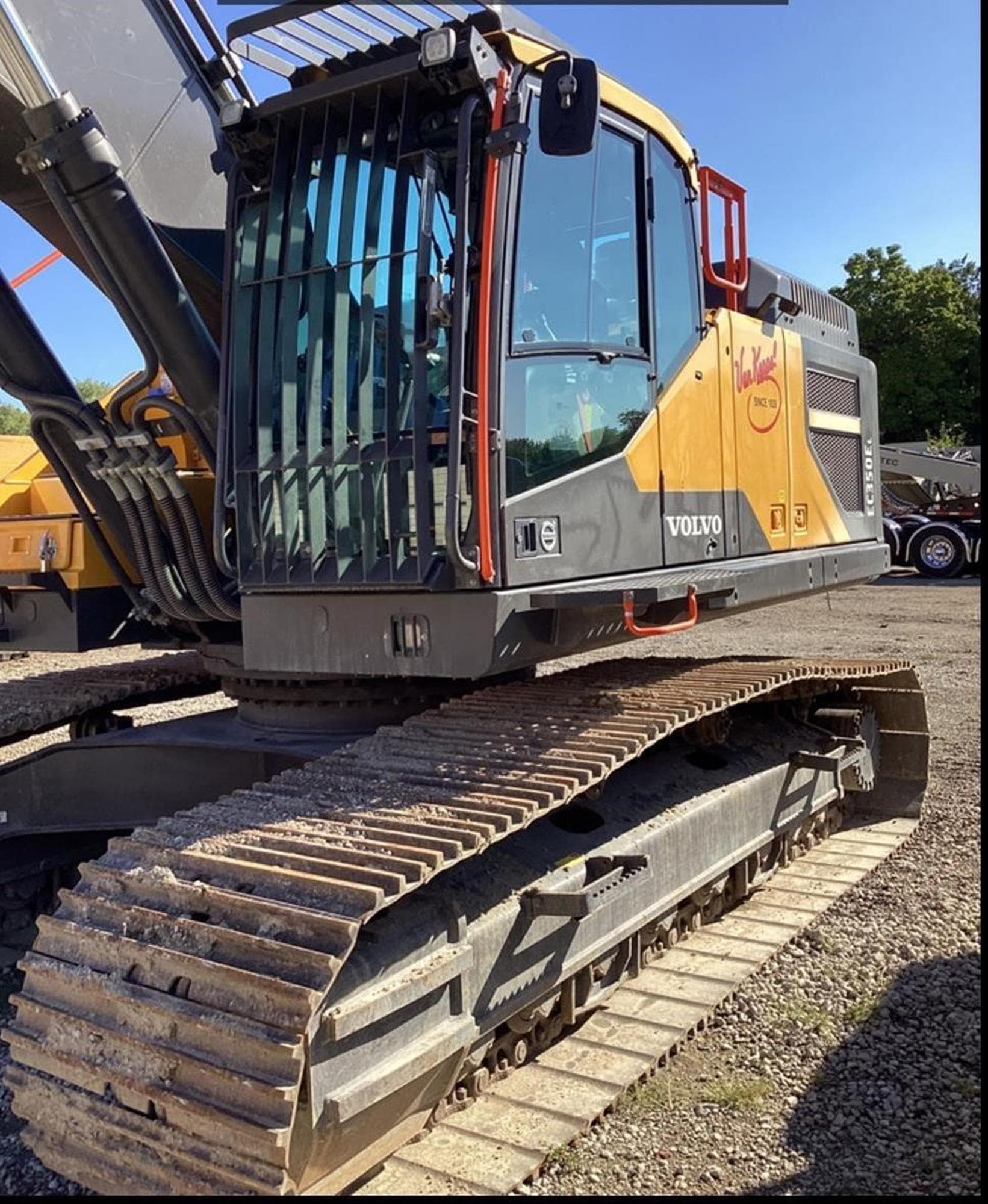 VOLVO EC350E LNMSOdp.jpeg