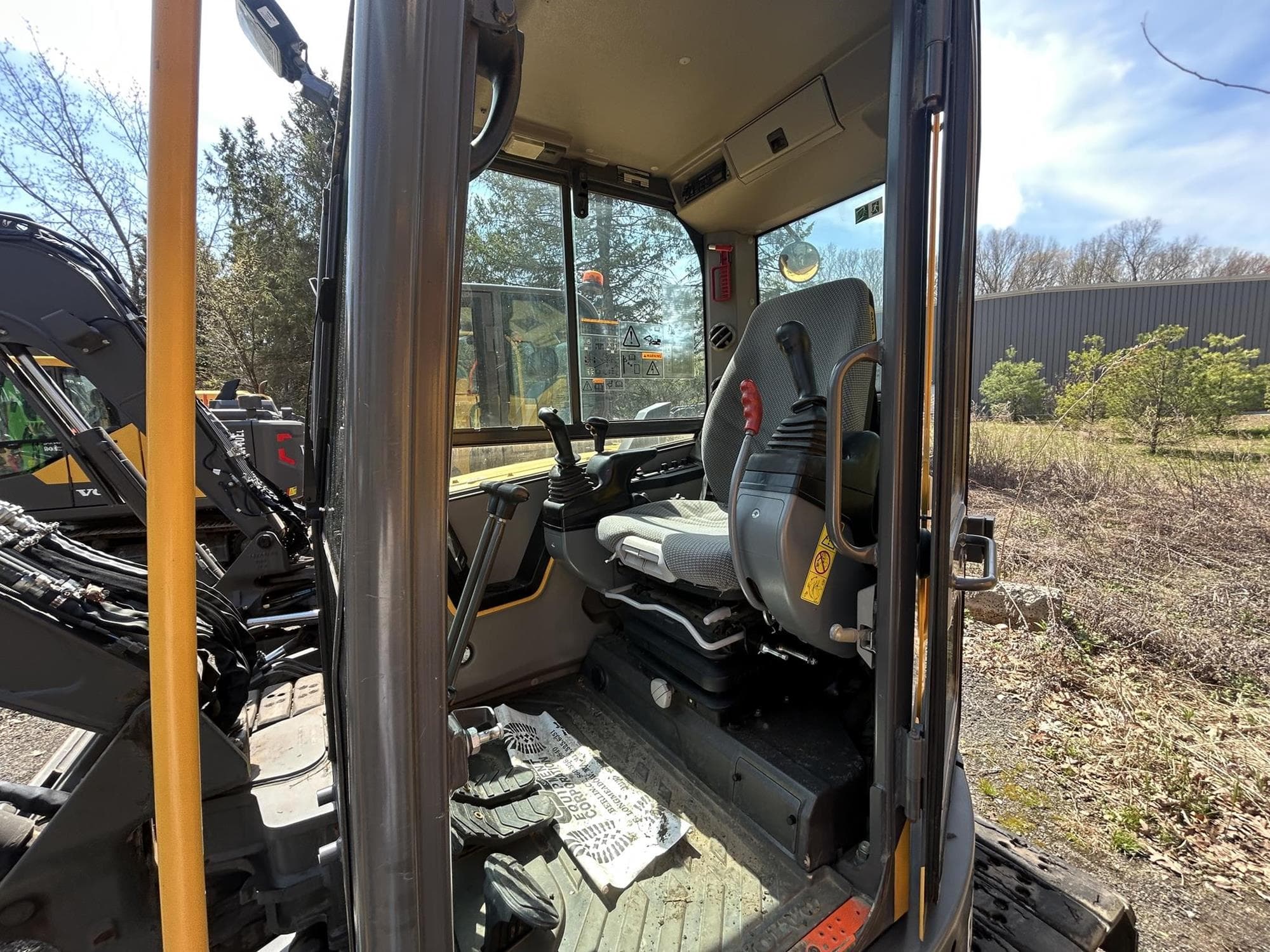 VOLVO ECR58D t15o5Af.jpeg