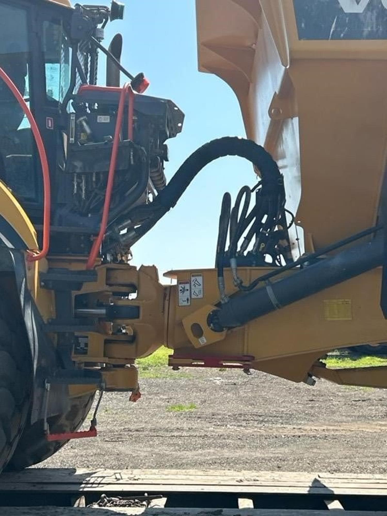 VOLVO A40G 8m8C%2b.jpeg