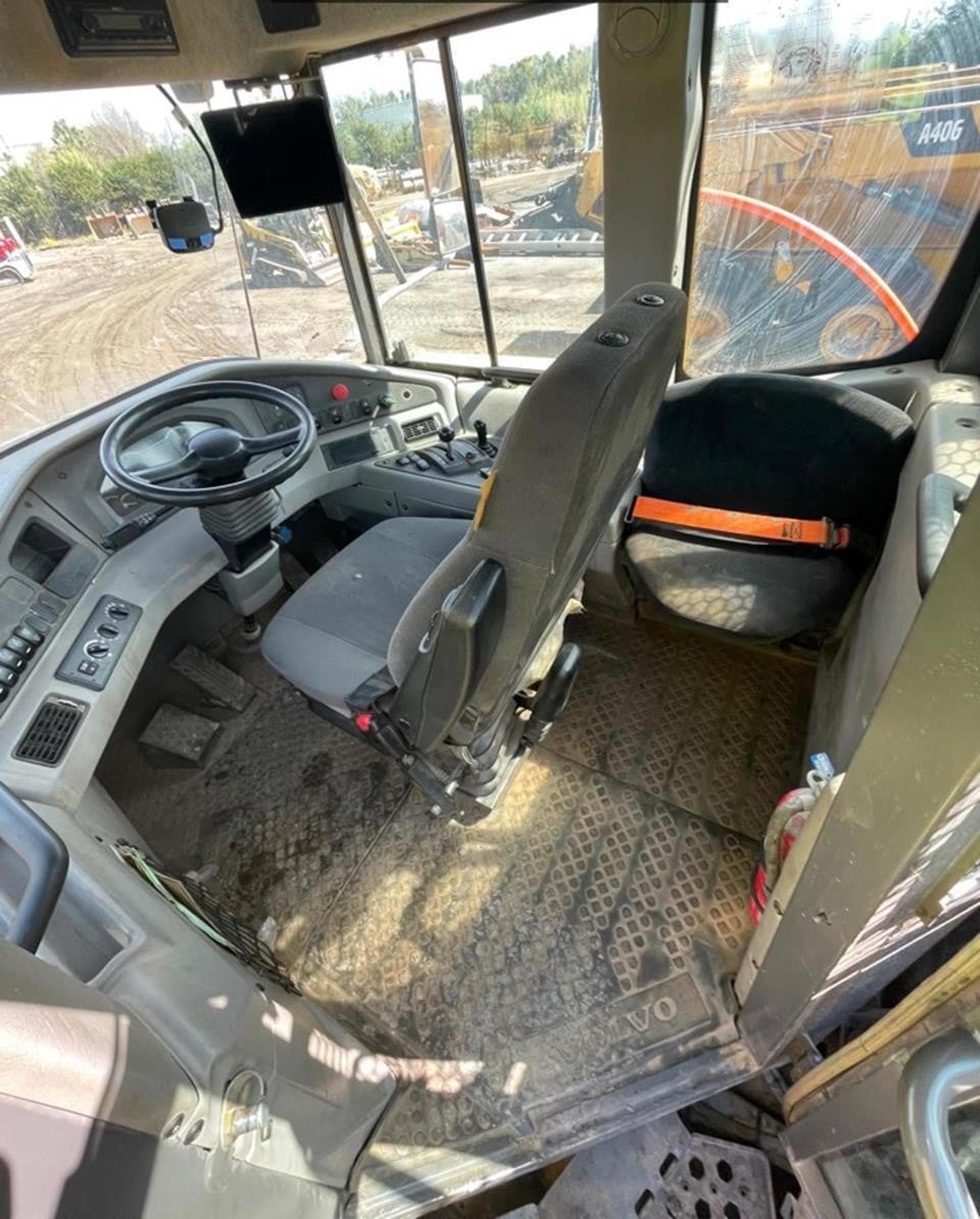 VOLVO A45G z9359sX.jpeg