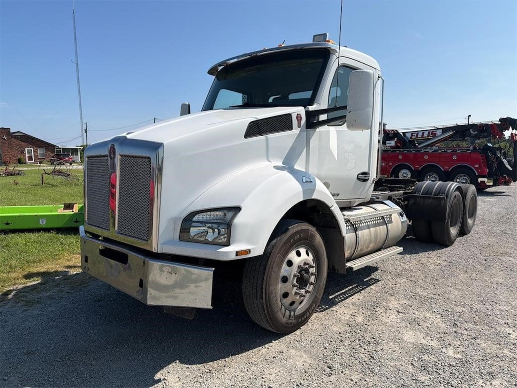 KENWORTH T880 WCAvkbj.jpeg