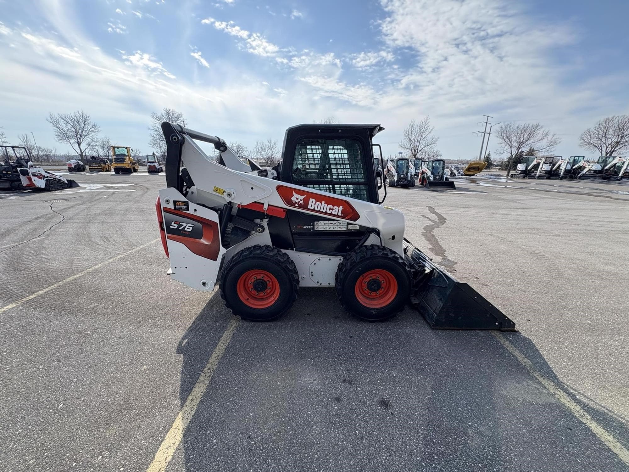 BOBCAT S76 3KAK0TD.jpeg