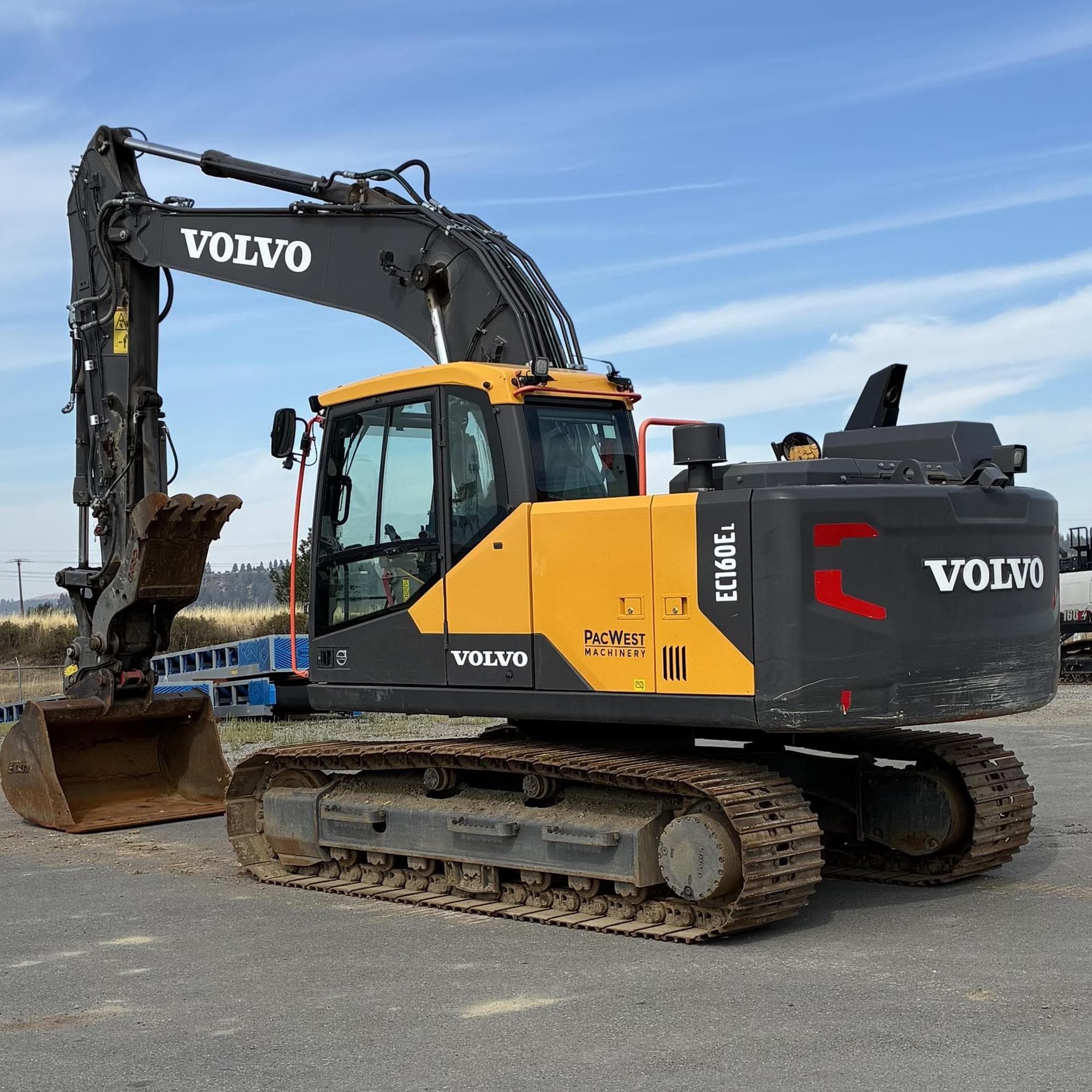 VOLVO EC160EL 2fkiPBx.jpeg