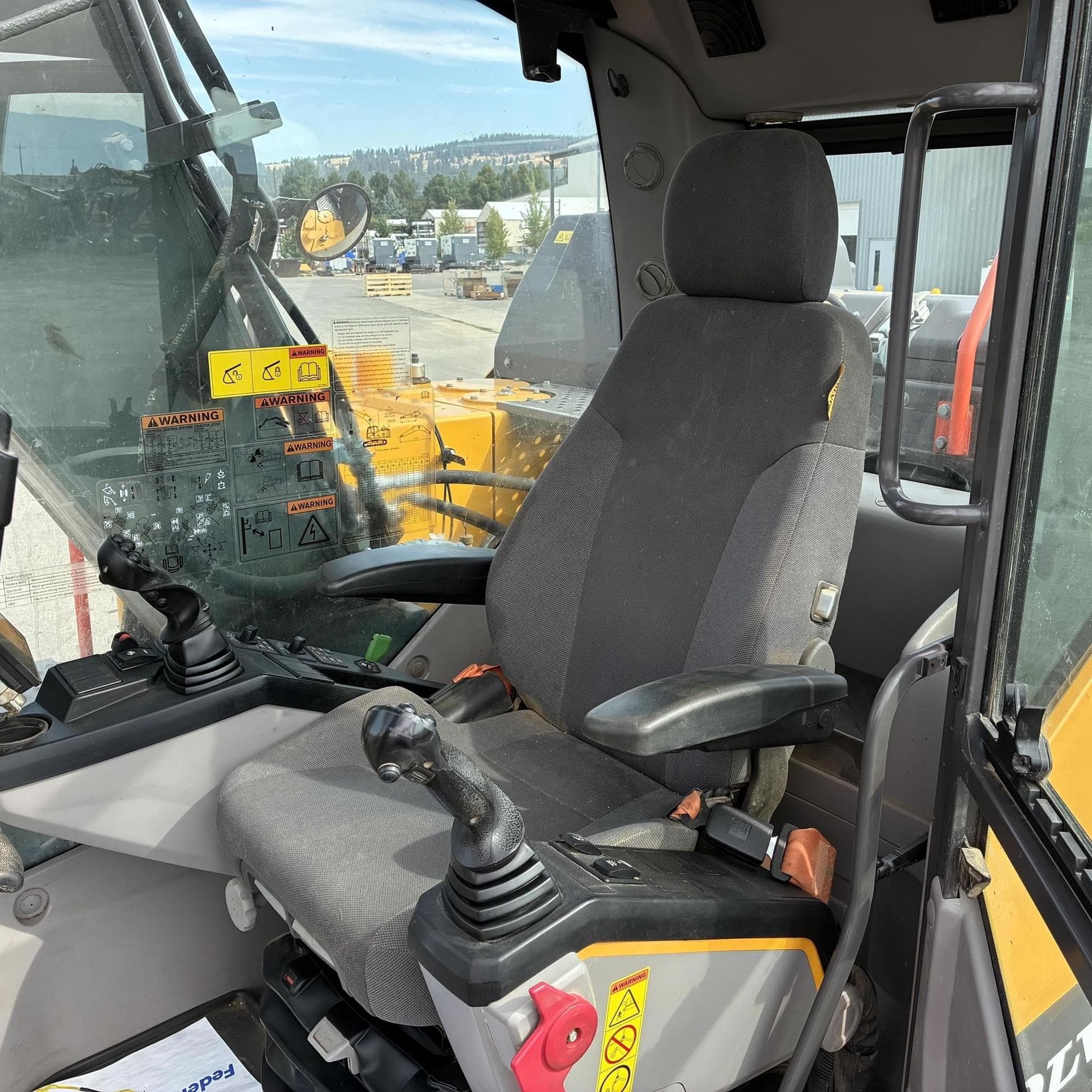 VOLVO EC160EL byc6Mij.jpeg