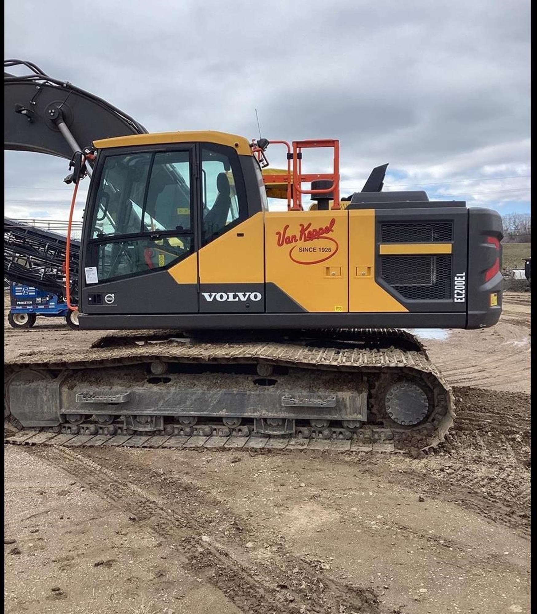 VOLVO EC200EL Ue5s9lP.jpeg