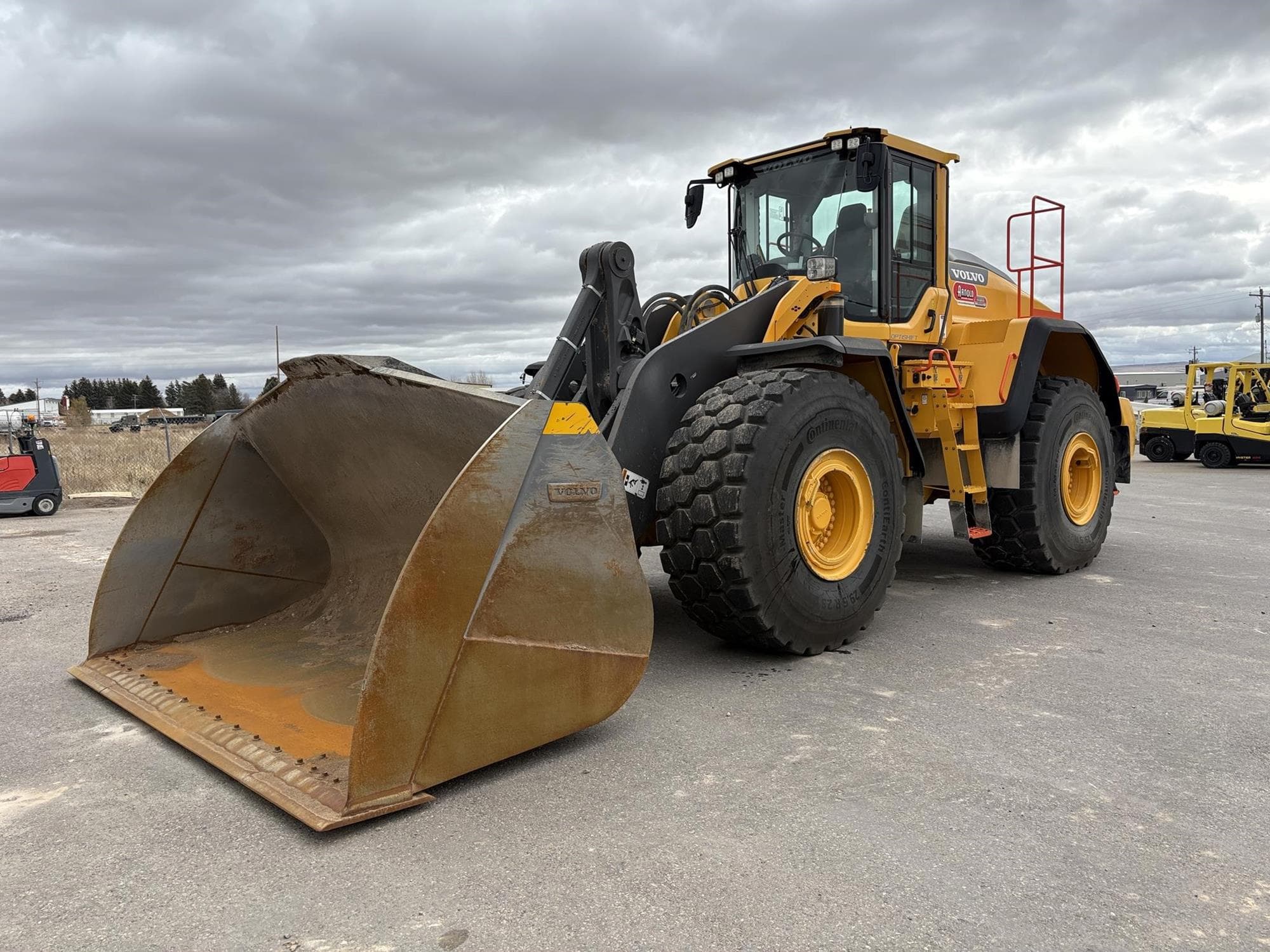 VOLVO L220H FE1o5HQ.jpeg