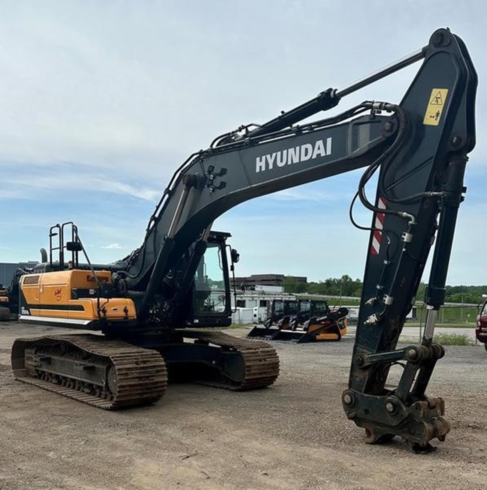 HYUNDAI HX350AL 9wkpDH9.jpeg