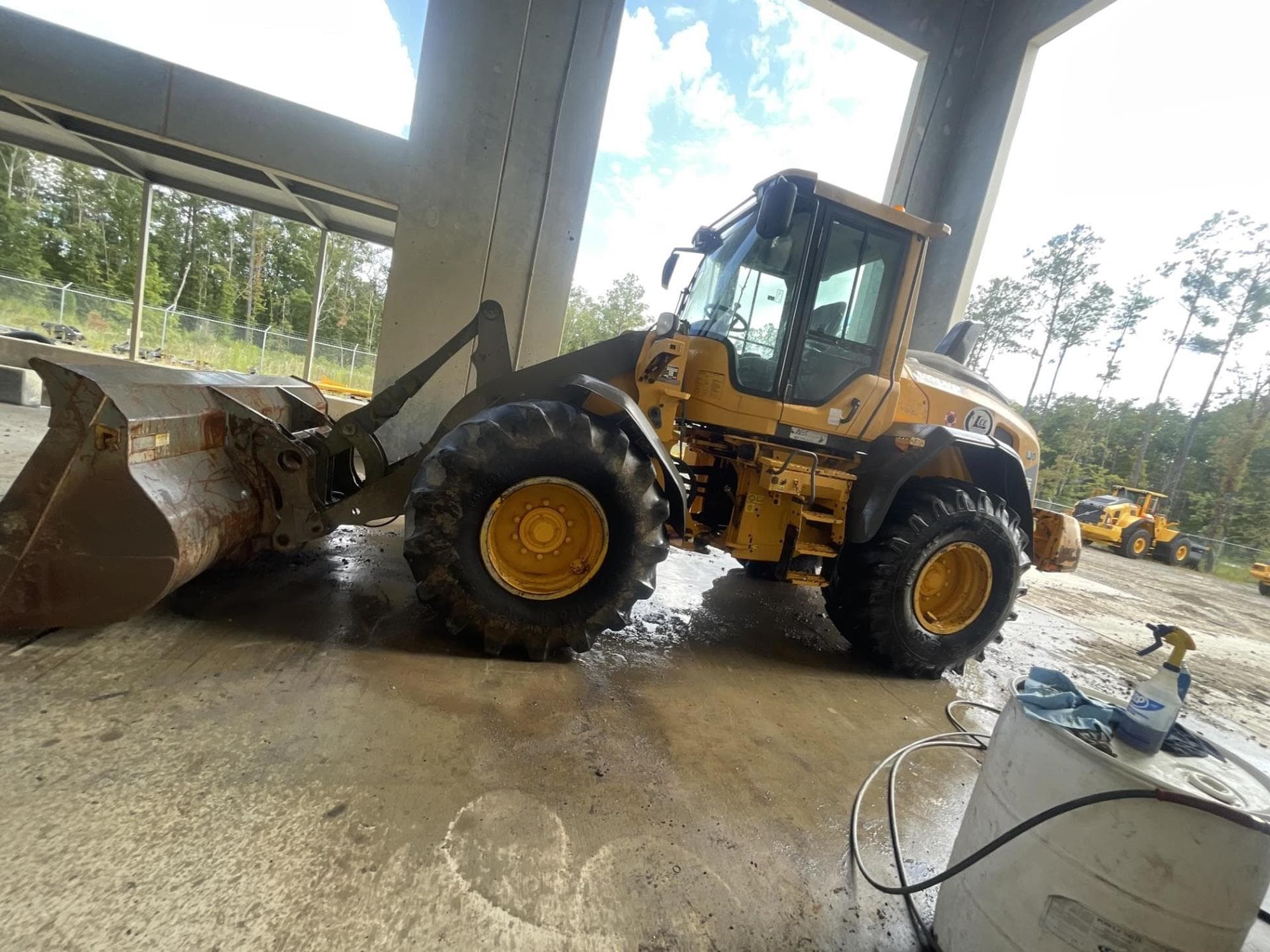 VOLVO L60H KWA8QH9.jpeg