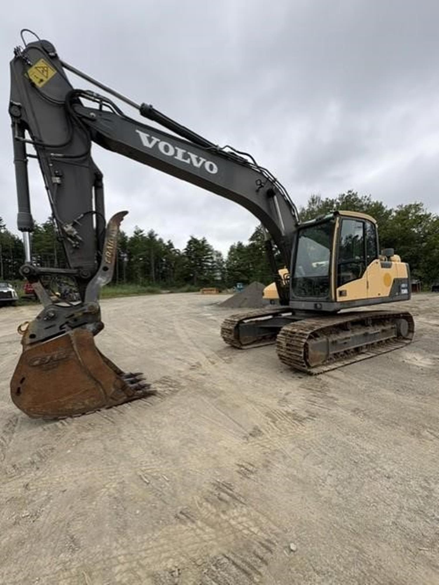 VOLVO EC160DL AbIXTDt.jpeg