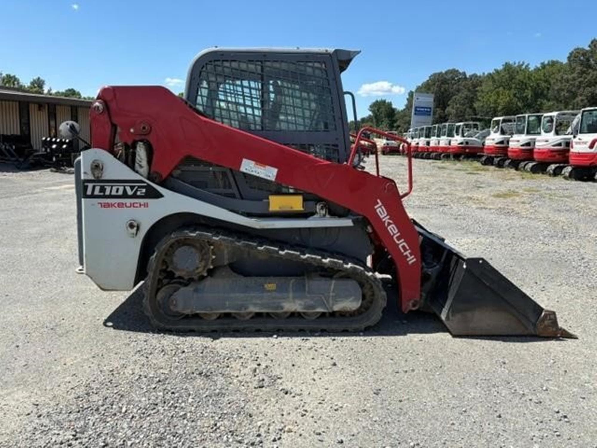 TAKEUCHI TL10V2 vYeo1XE.jpeg