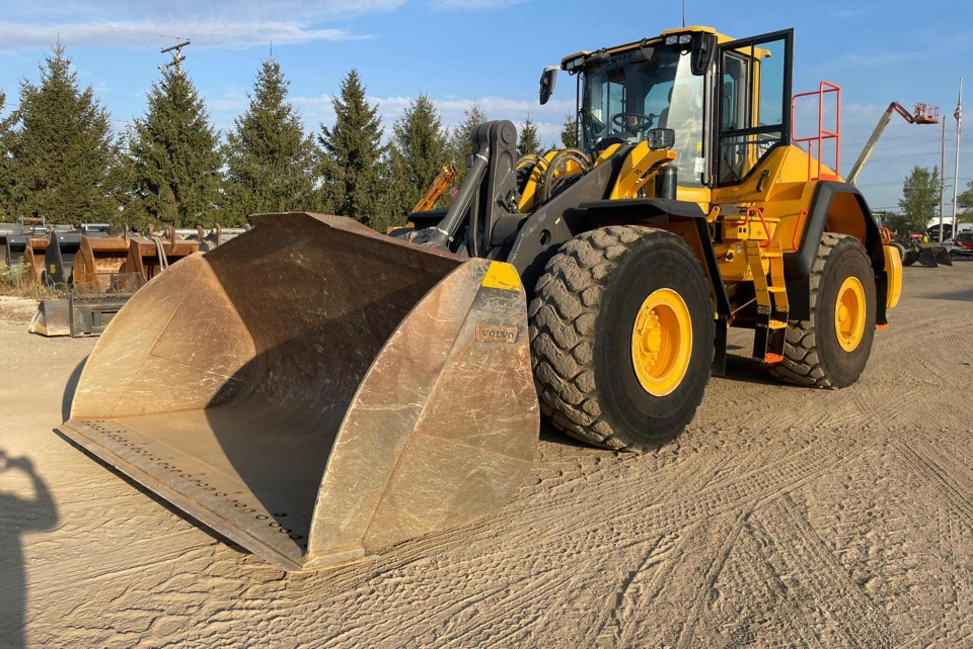 VOLVO L180H epS38vO.jpeg