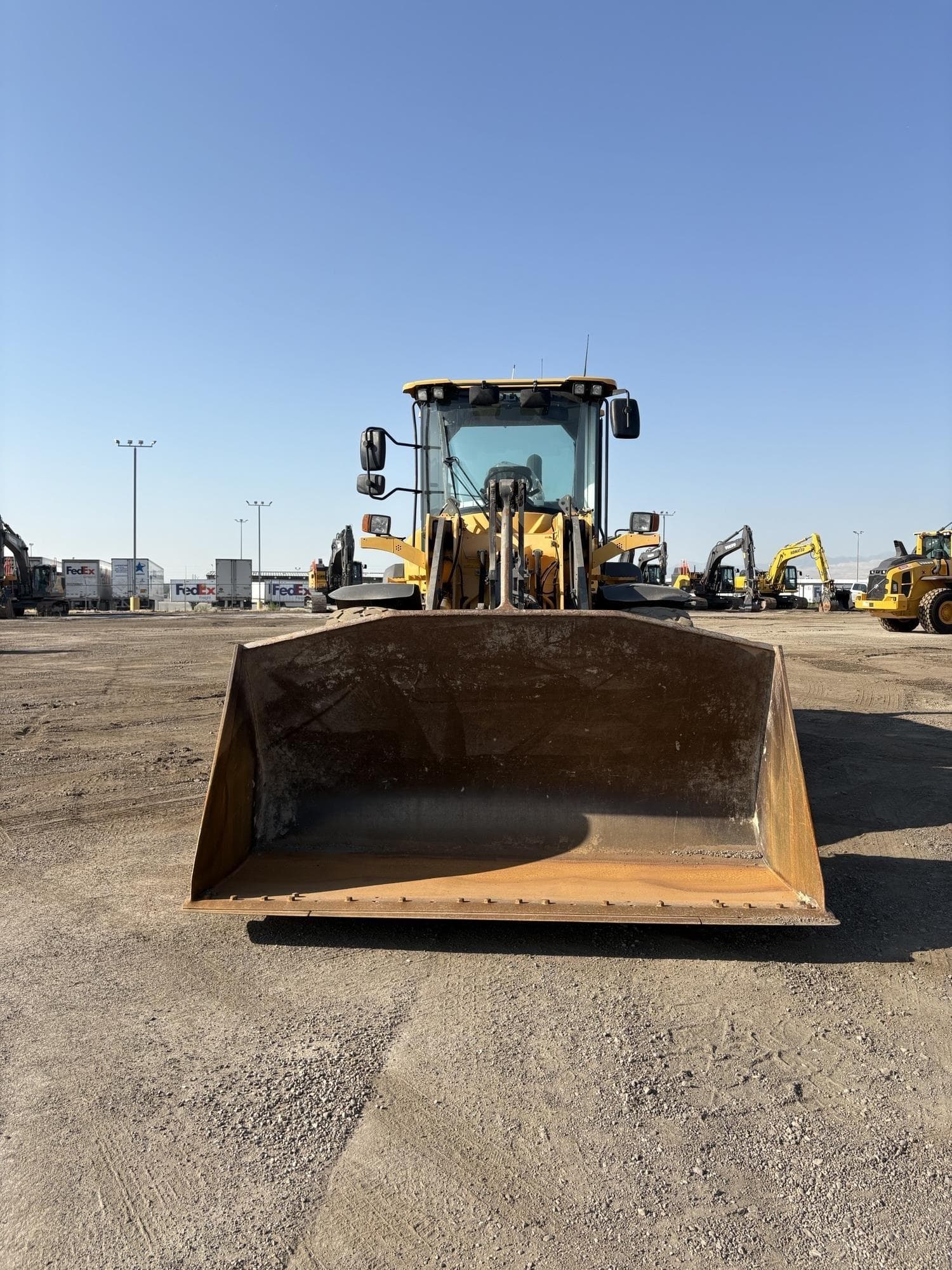 VOLVO L90G 80b07NN.jpeg