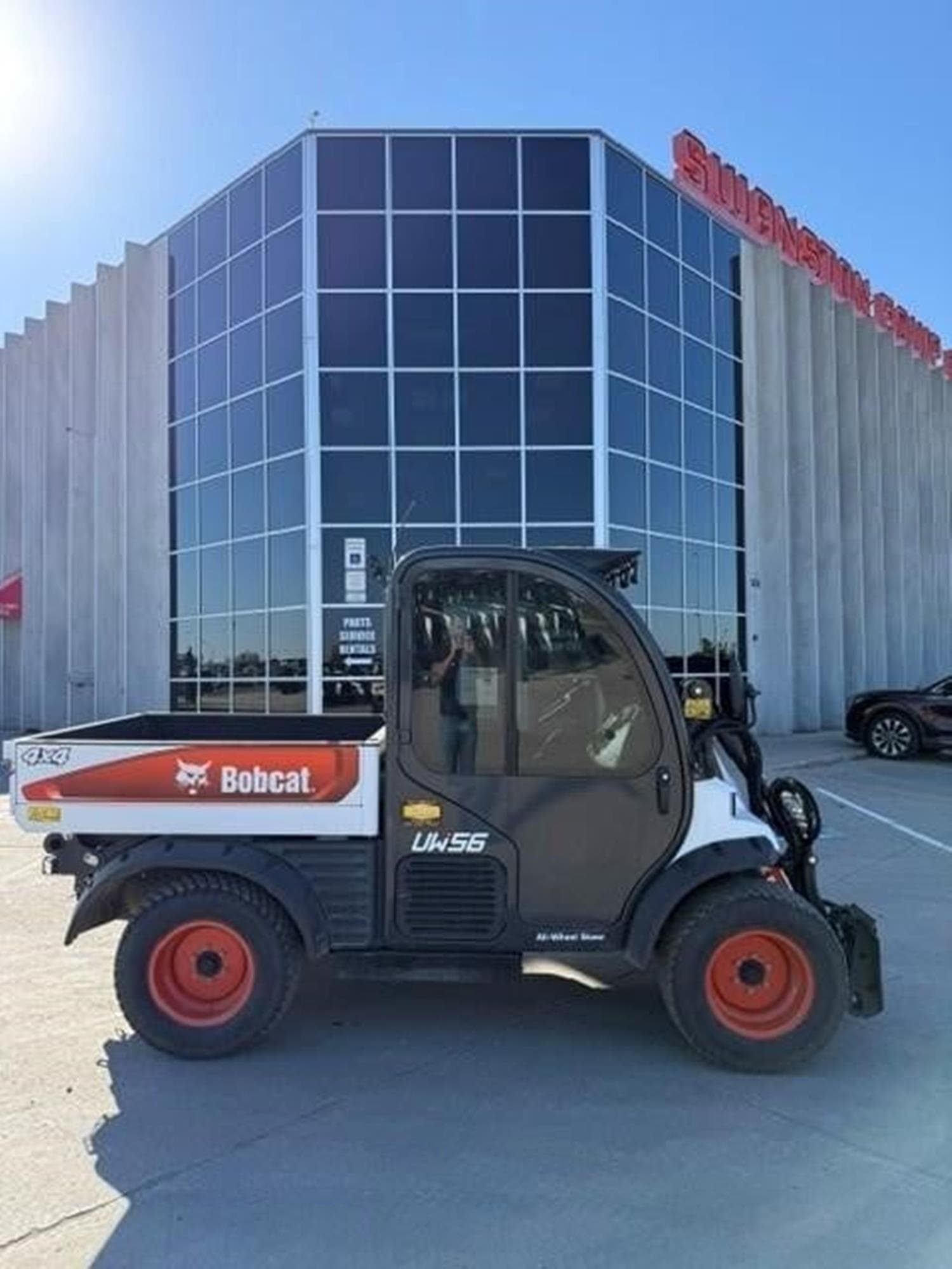 BOBCAT TOOLCAT UW56 fLVUbVQ.jpeg