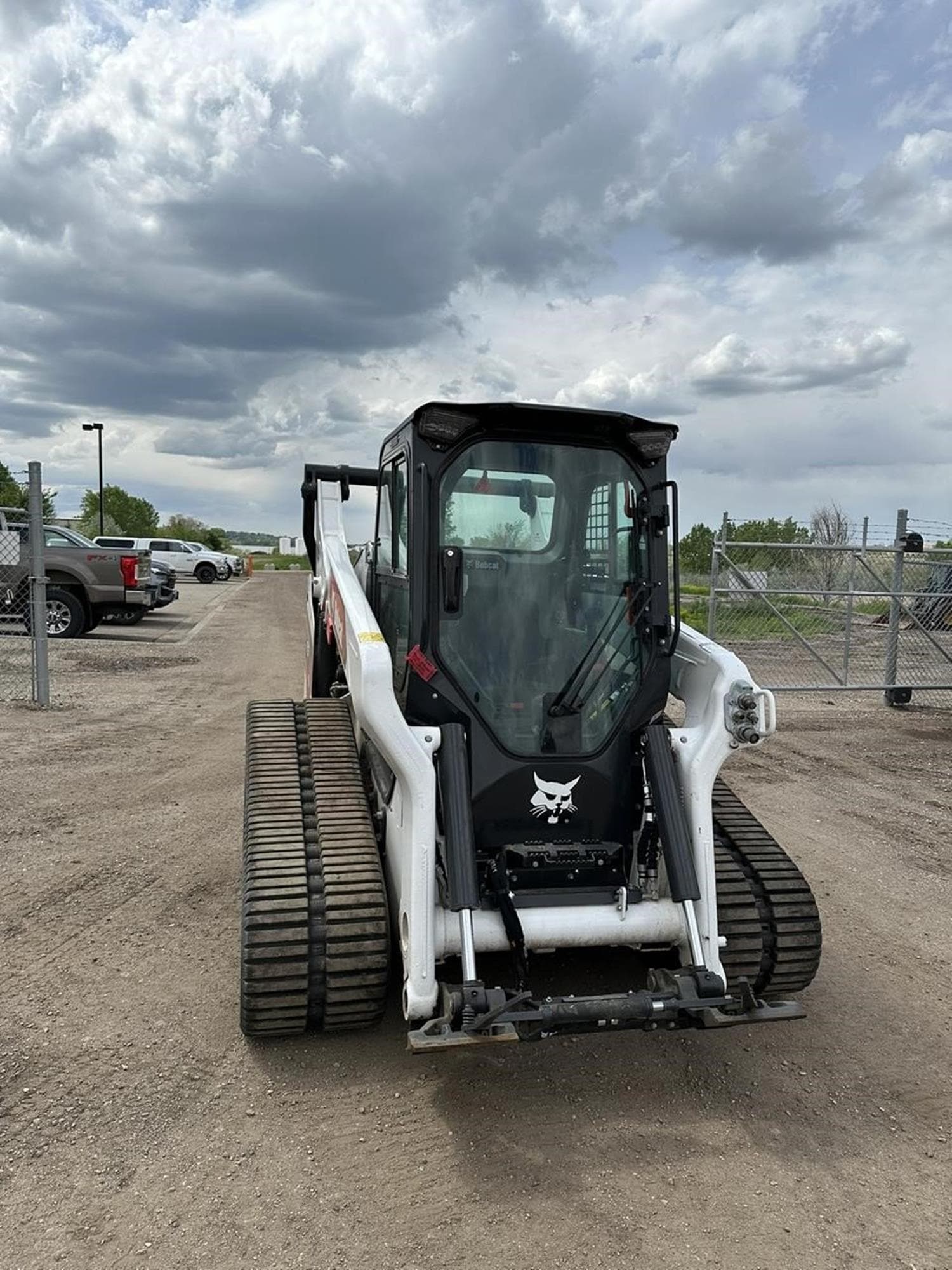 BOBCAT T76 emibFgl.jpeg