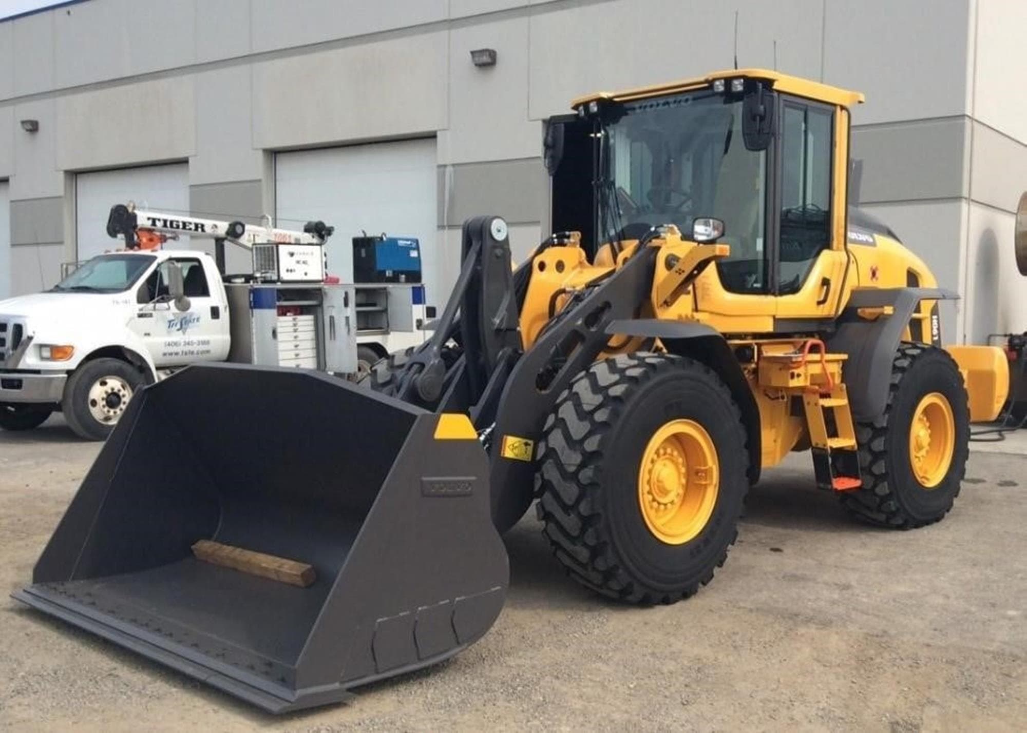 VOLVO L90H pzd%2fi.jpeg