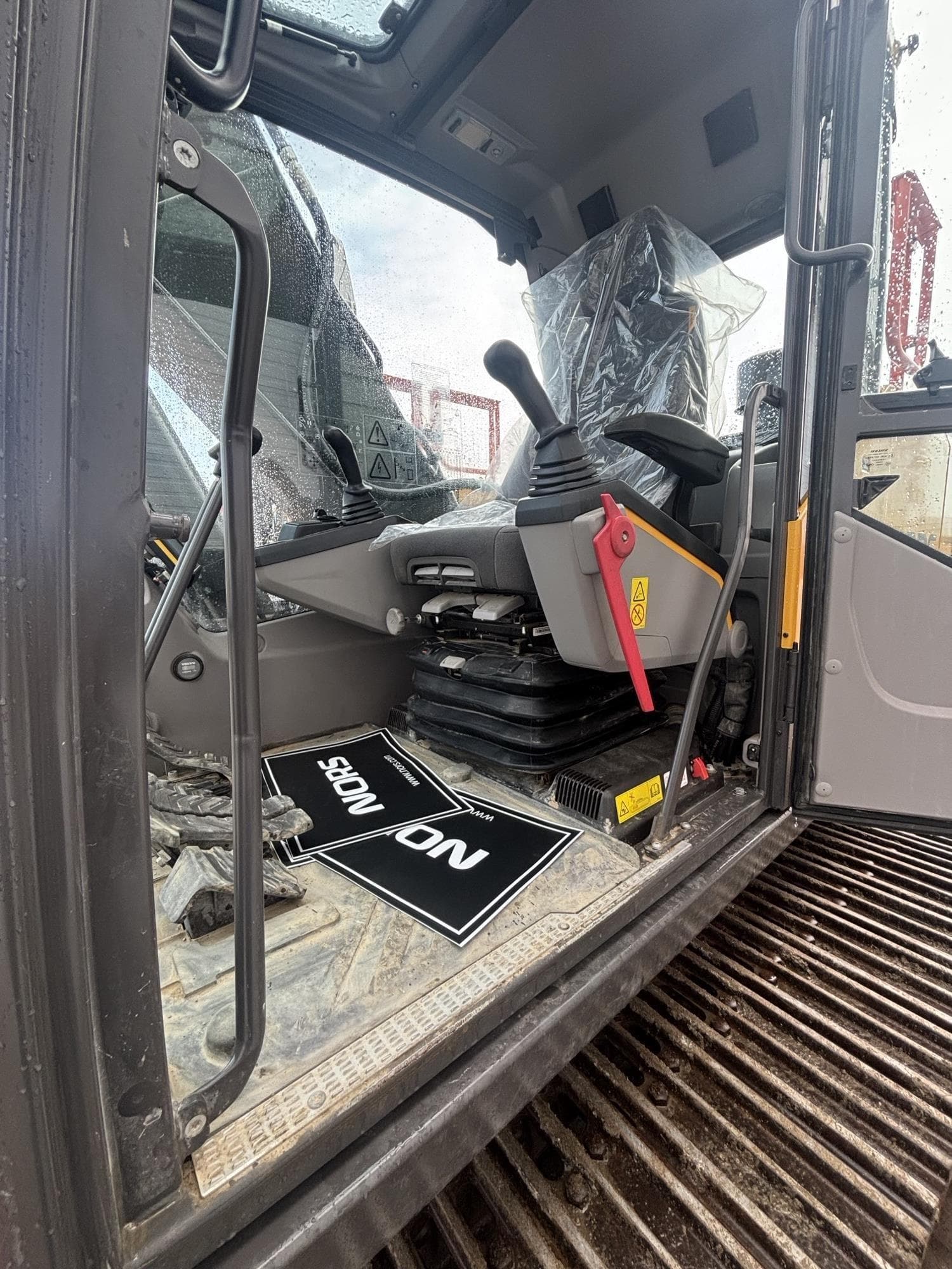 VOLVO EC200EL jXxrBv7.jpeg