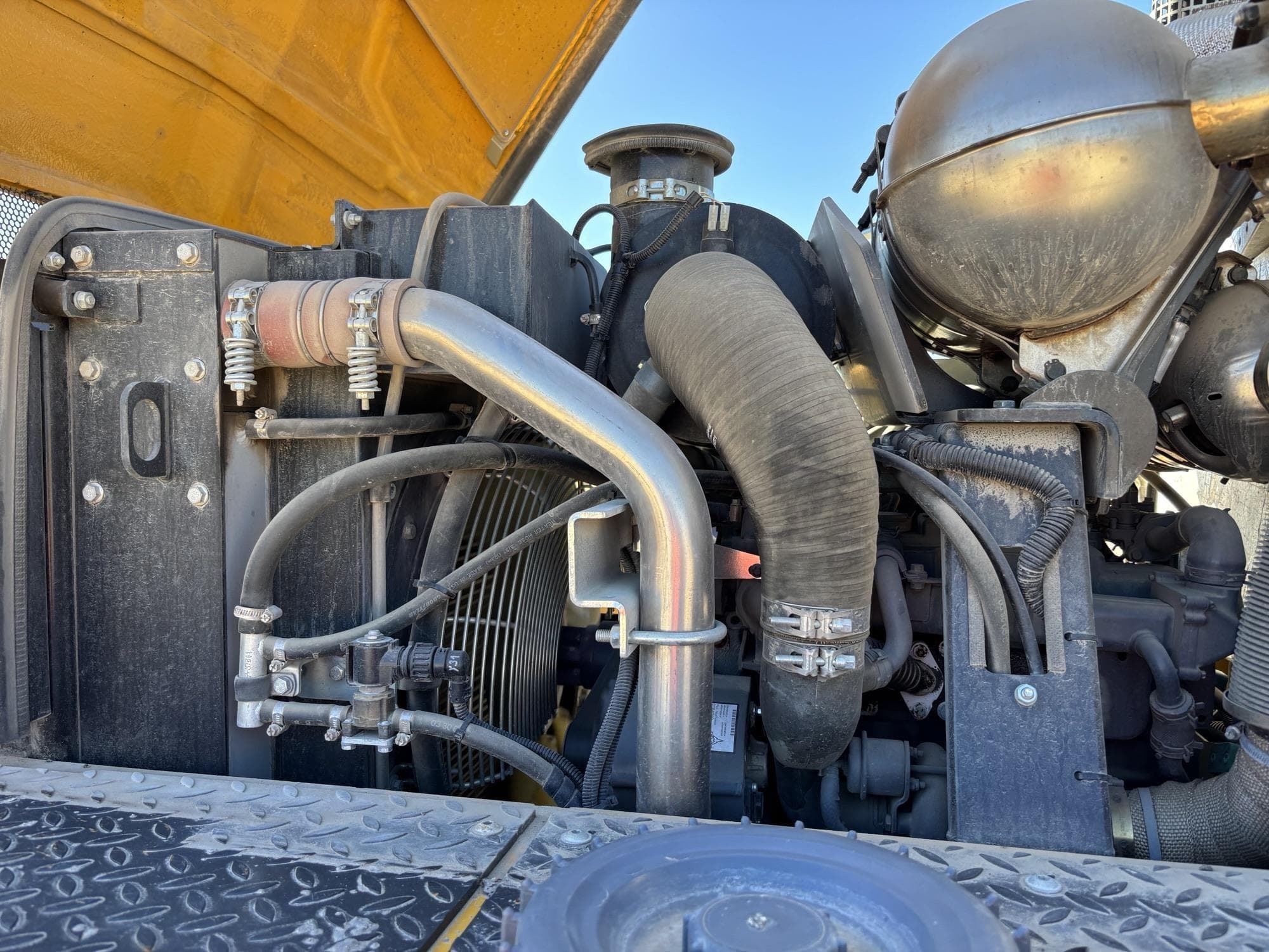 VOLVO PTR240 SgIF3Na.jpeg