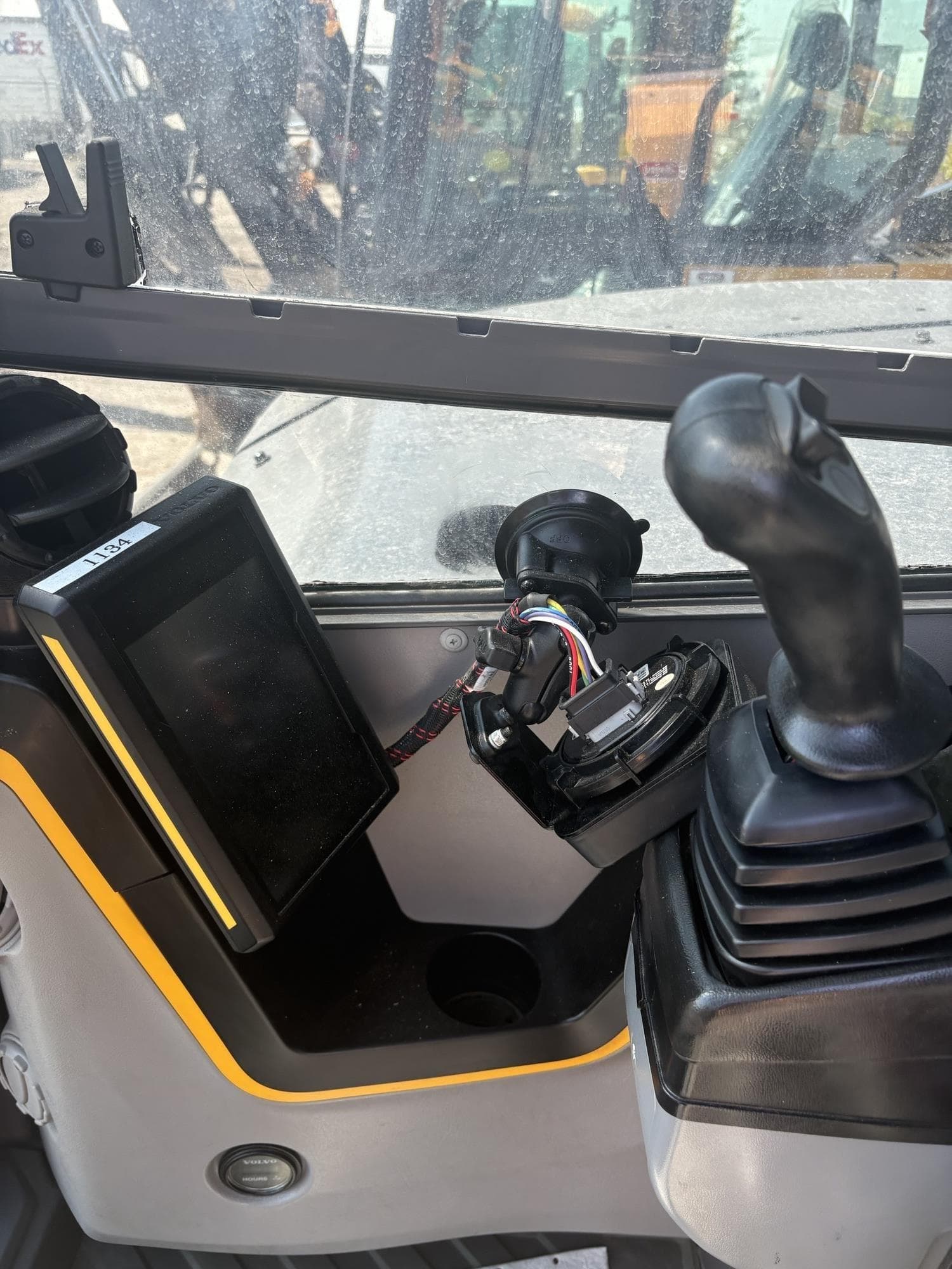 VOLVO ECR88D VJ5cK6k.jpeg