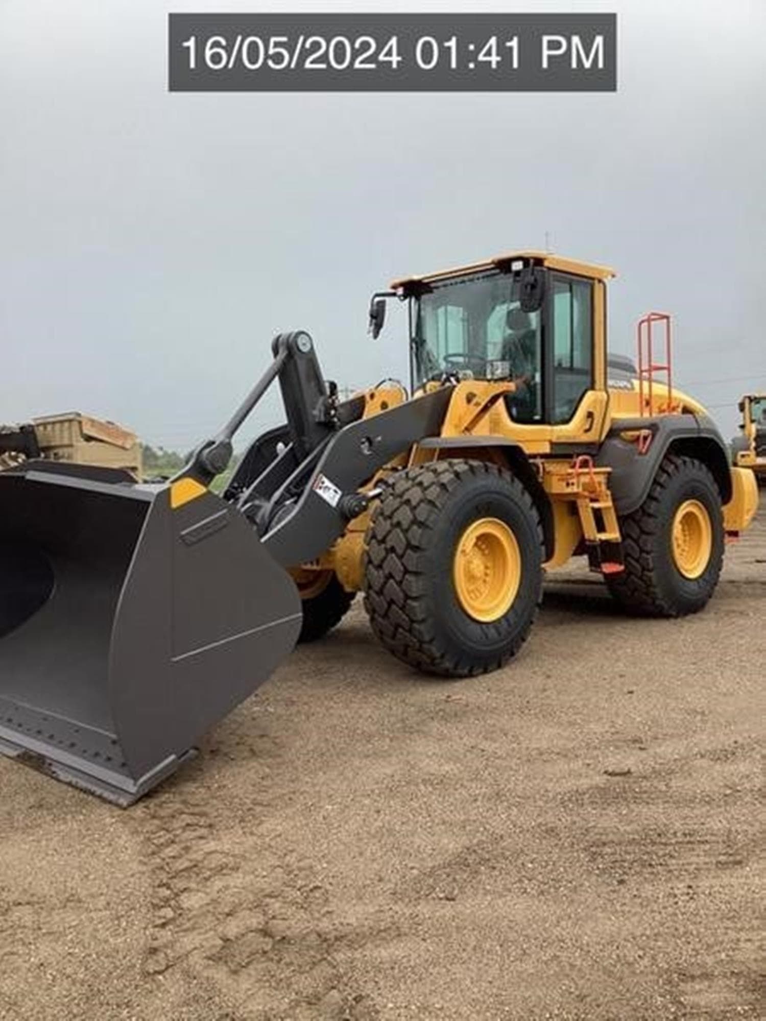 VOLVO L120H usjtqy2.jpeg
