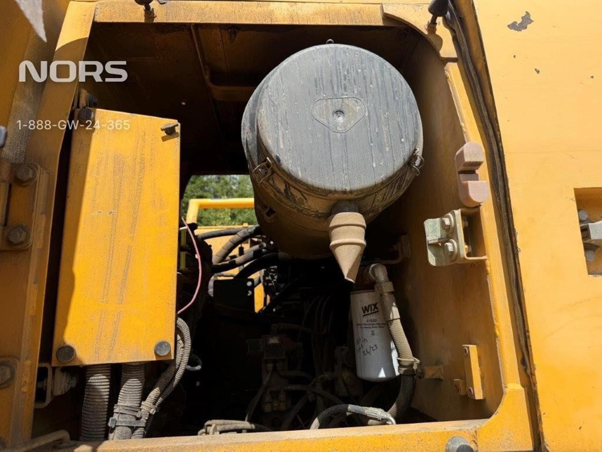 VOLVO EC240BFX SSnsT6O.jpeg
